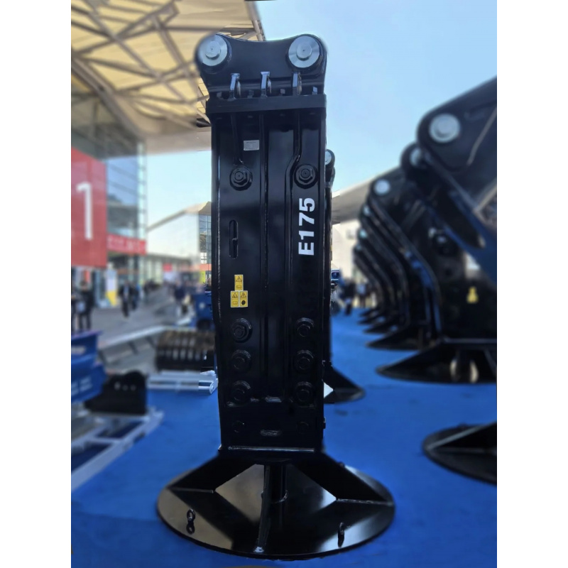 E175 Hydraulic Breaker 35-40T  - Heavy Equipment Breaker review and price