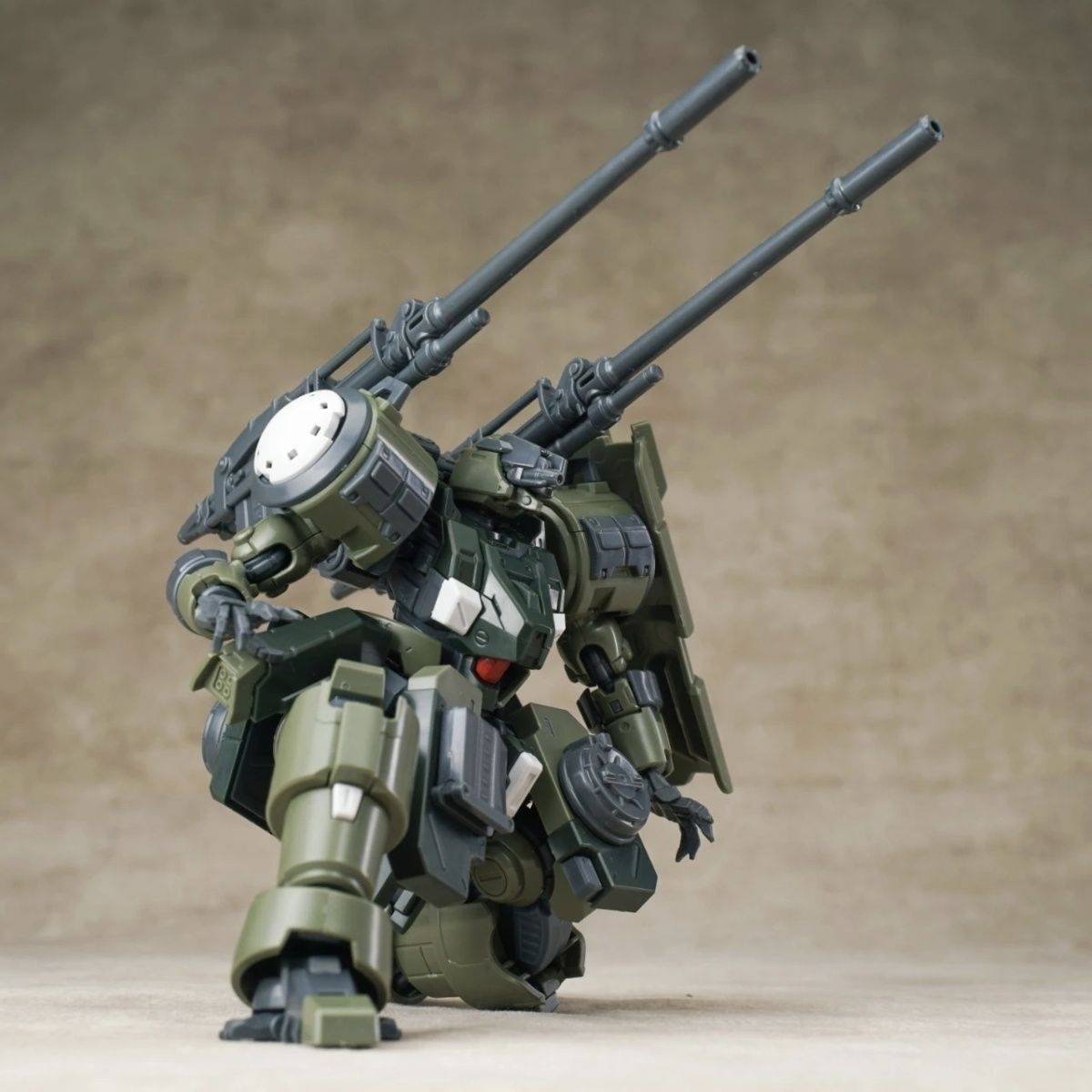 Sheik Mainland ZAROV C1  1/144 - Heavy Equipment Game review and price