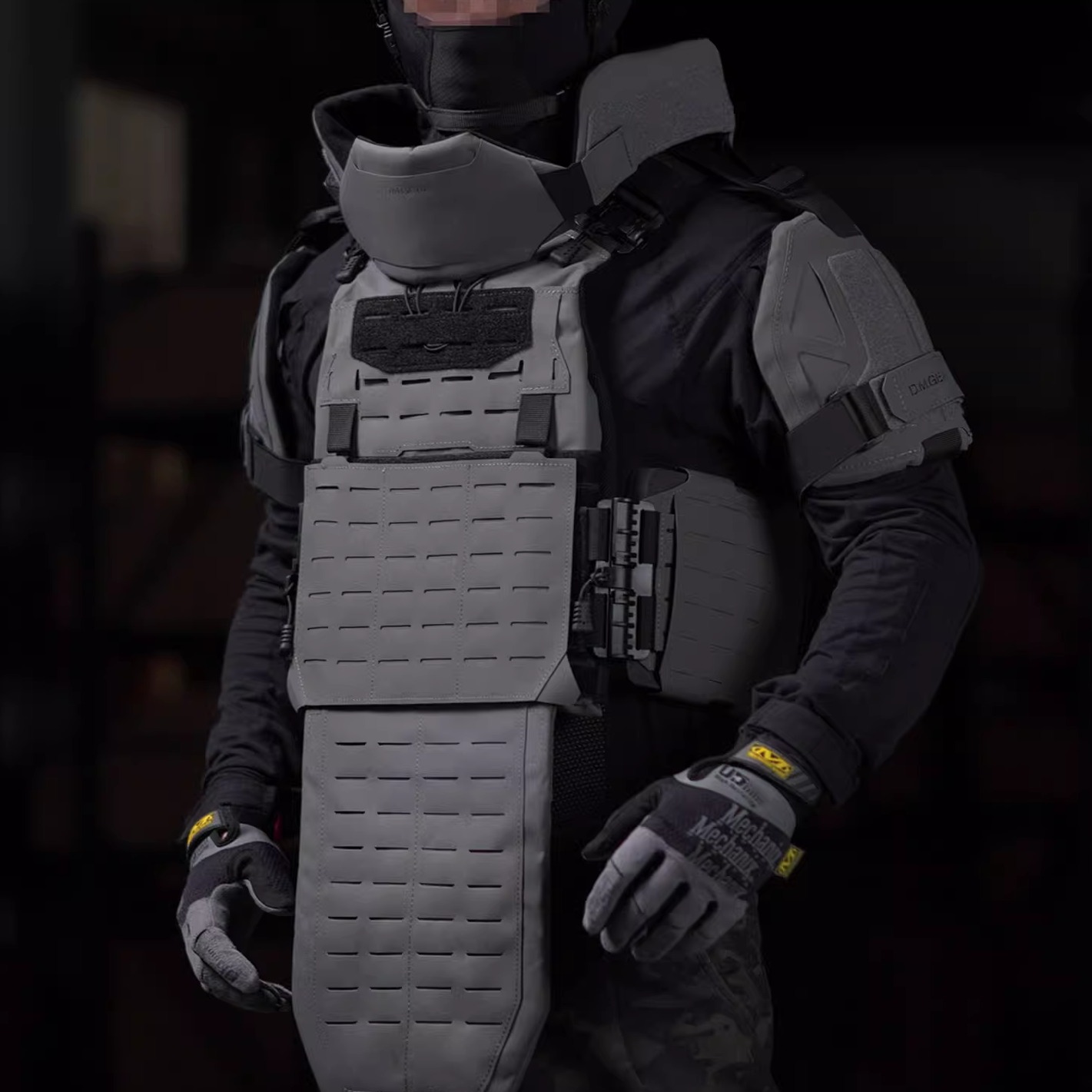 Heavy Armor Tactical Vest Comb - Heavy Equipment Armor review and price